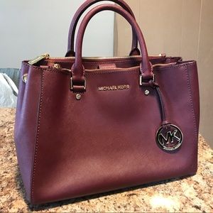 Michael Kors purse